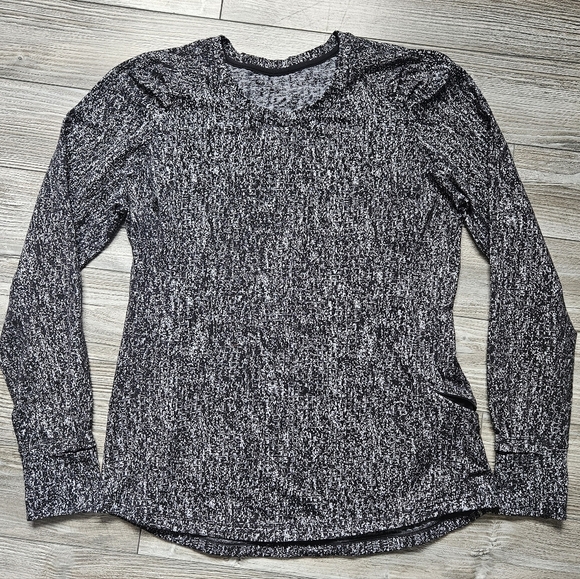 Lululemon Extra Mile Long Sleeve Top Size 12 - Picture 3 of 9